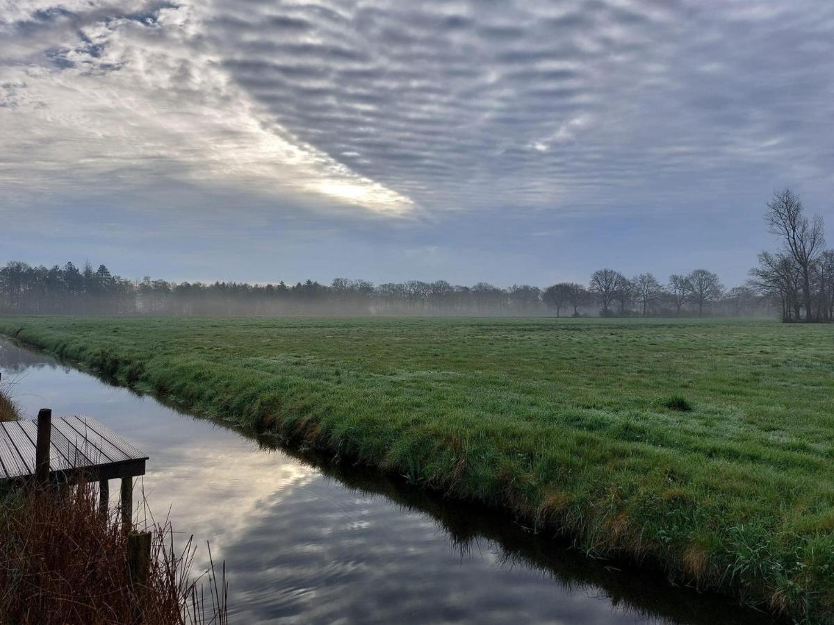 Pipowagens Bij Pannenkoekenrestaurant & Camping De Koppenjan 'Een Uniek Verblijf Met Kinderspeelboerderij' Jubbega-Schurega 외부 사진